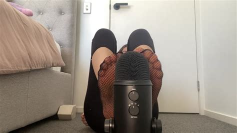 fifi lurks feet|fifi (@fifi.